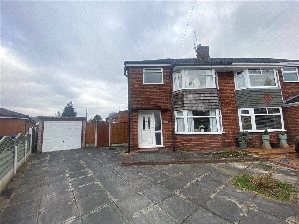 3 bed semidetached house for sale in Woodbank Road, Penketh