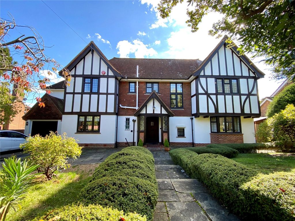 5 bed detached house for sale in Upper Carlisle Road, Meads, Eastbourne