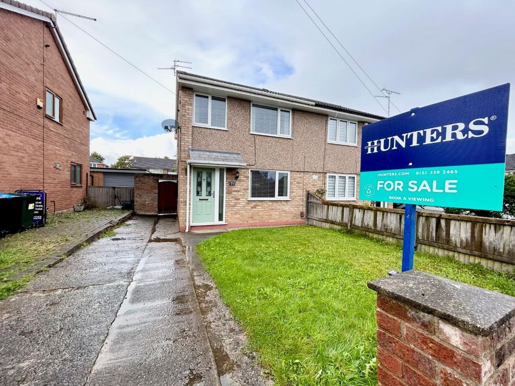 3 bed semidetached house for sale in Budworth Road, Great Sutton