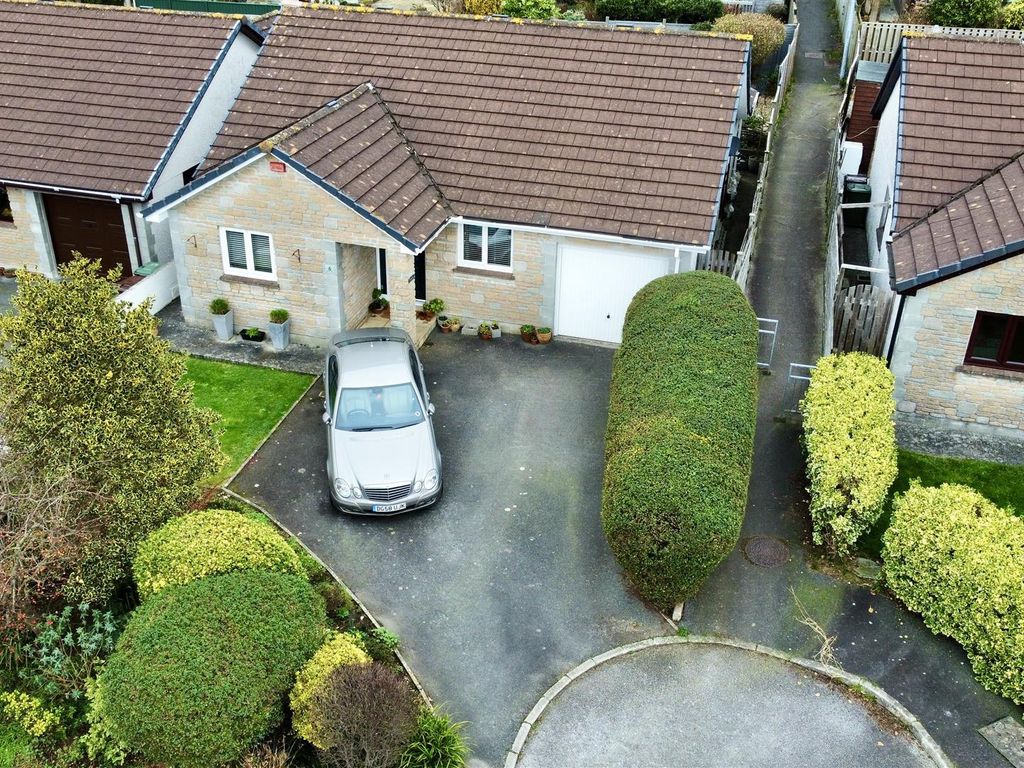 2 bed bungalow for sale in Trelissick Fields, Hayle TR27, £350,000 Zoopla