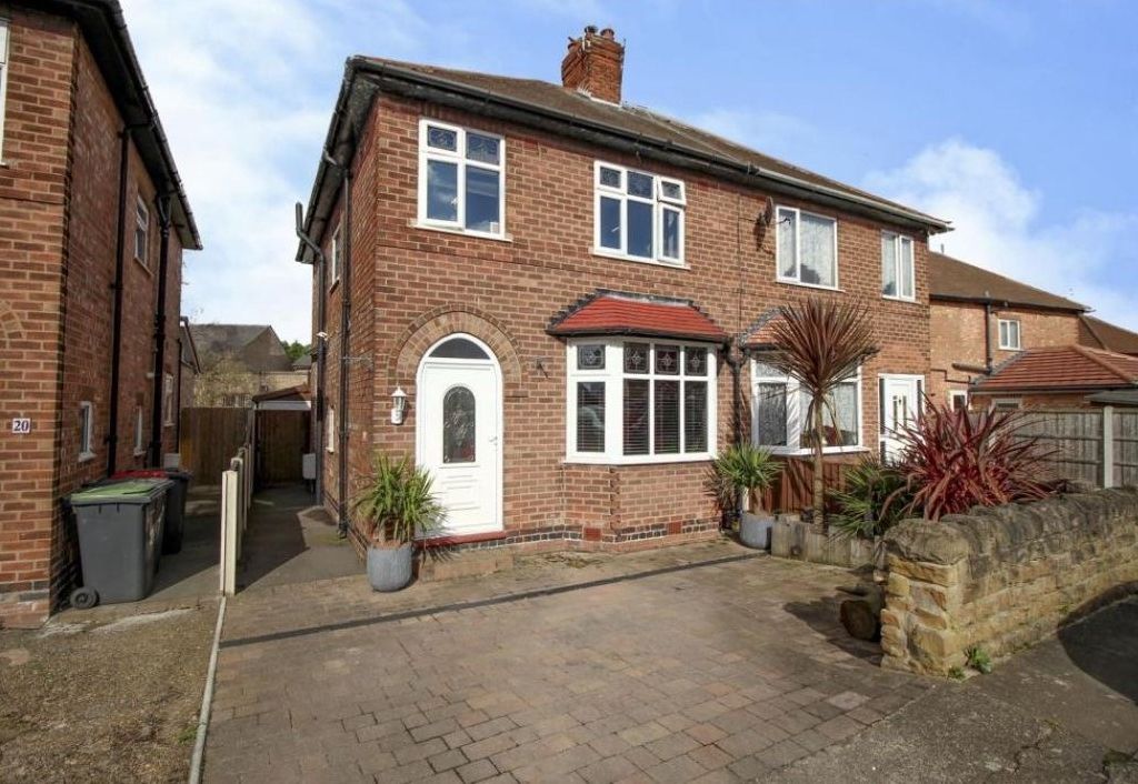 3 bed semidetached house to rent in West Crescent, Beeston Rylands NG9