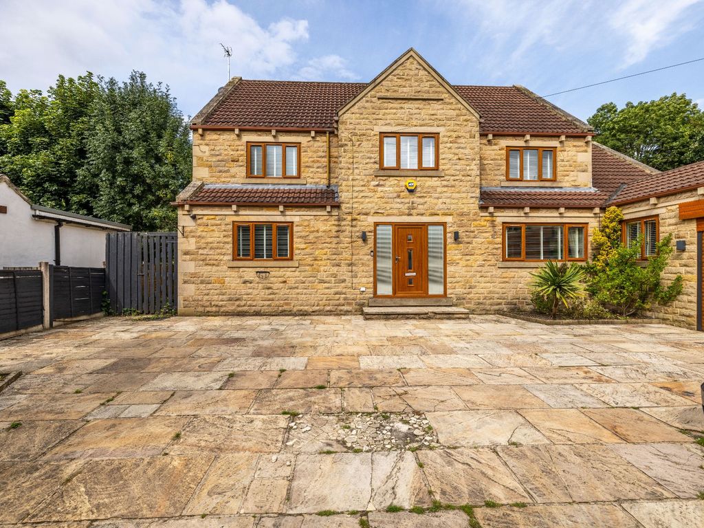 5 bed detached house for sale in Wyke Lane, Wyke, Bradford BD12, £