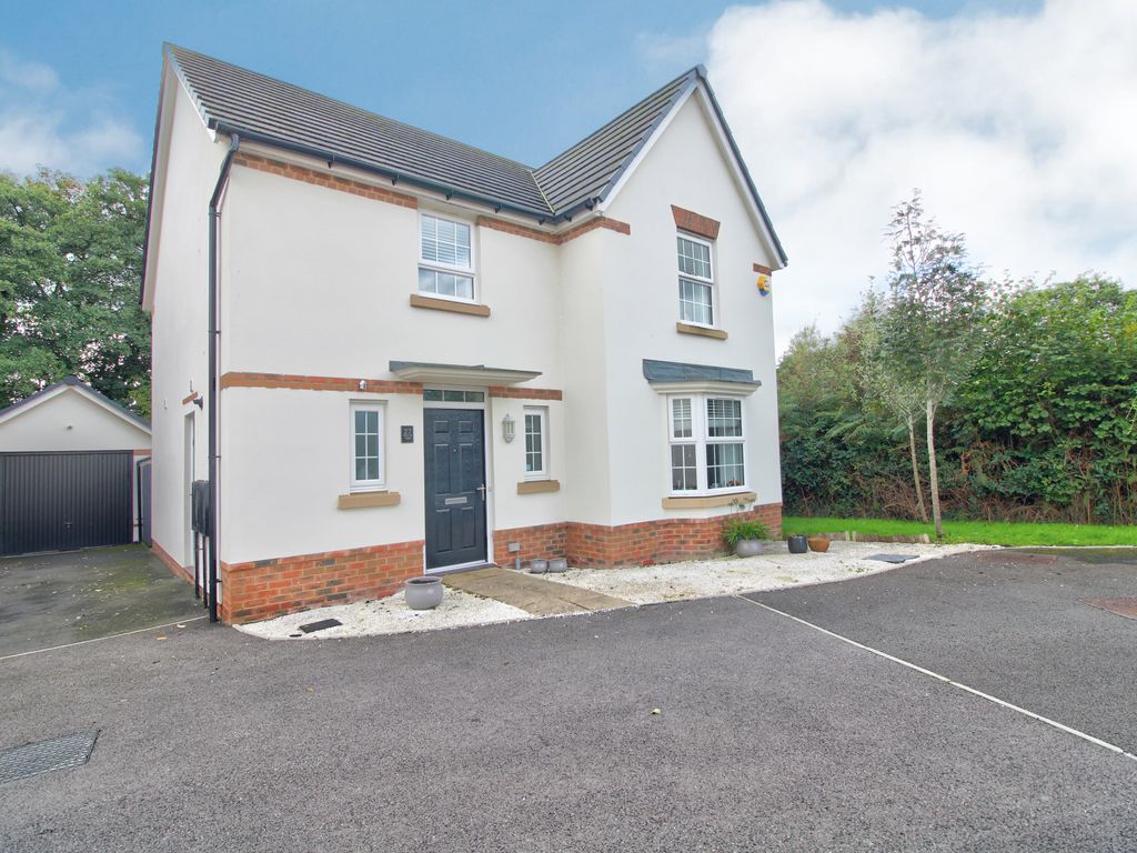 4 bed detached house for sale in Trem Yr Ysgol, Penperlleni, Pontypool