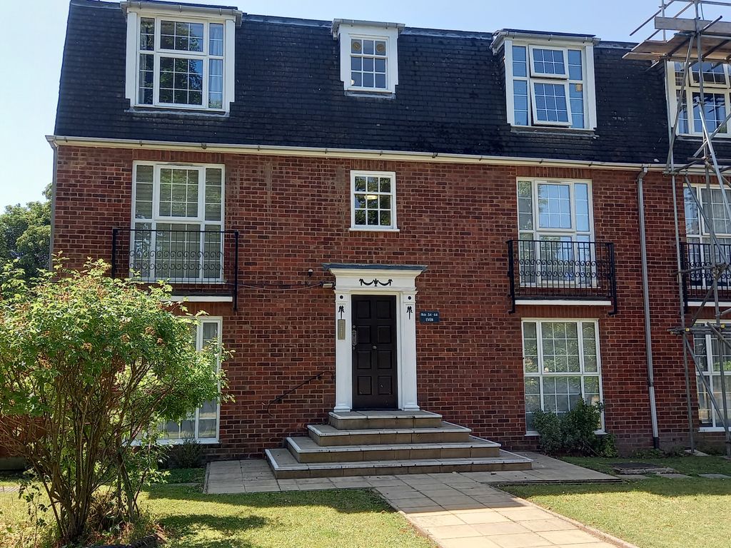 1 bed flat to rent in Queen Annes Place, Enfield EN1 Zoopla