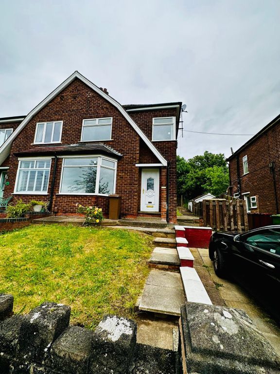 3 bed semidetached house to rent in Cliff Closes Road, Scunthorpe DN15