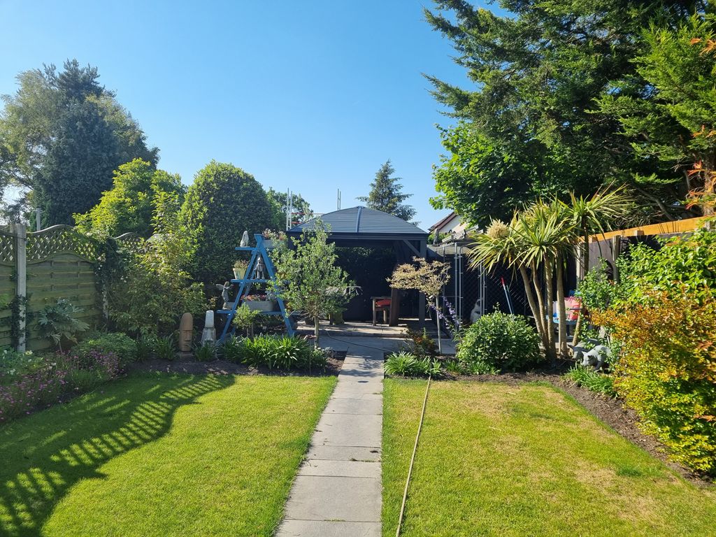 3 bed semidetached house for sale in Sandhurst Way, Lydiate, Liverpool