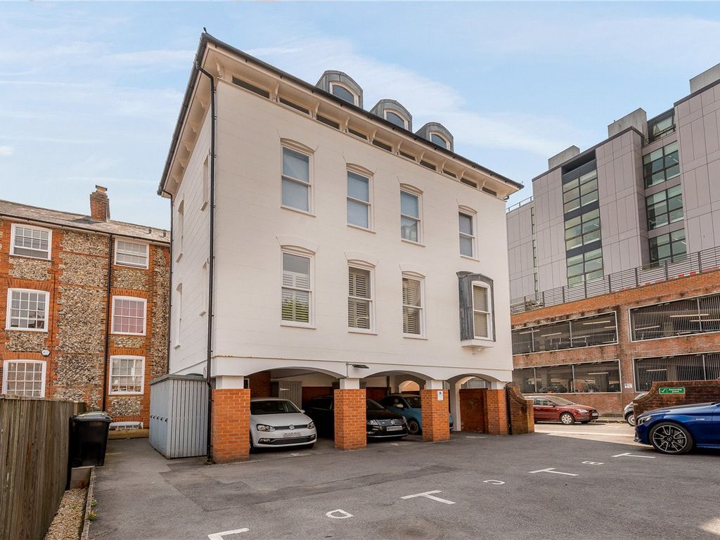 2 bed flat for sale in Tower Street, Winchester, Hampshire SO23 Zoopla