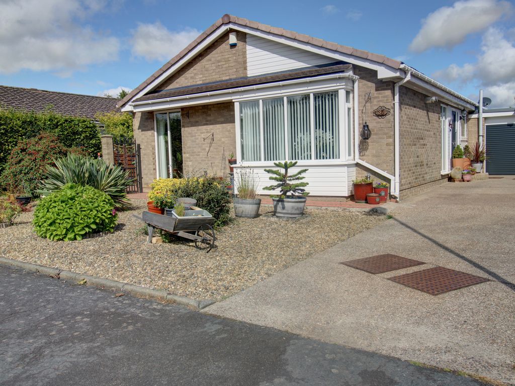 4 bed bungalow for sale in The Glebe, Stannington, Morpeth NE61, £440,000 Zoopla