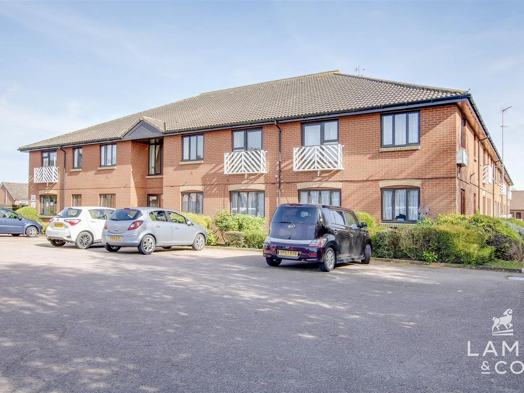 1 bed flat for sale in Main Road, Dovercourt, Harwich CO12 Zoopla