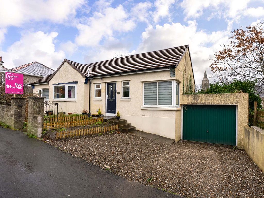 3 bed detached bungalow for sale in 126, Royal Avenue, Onchan IM3, £