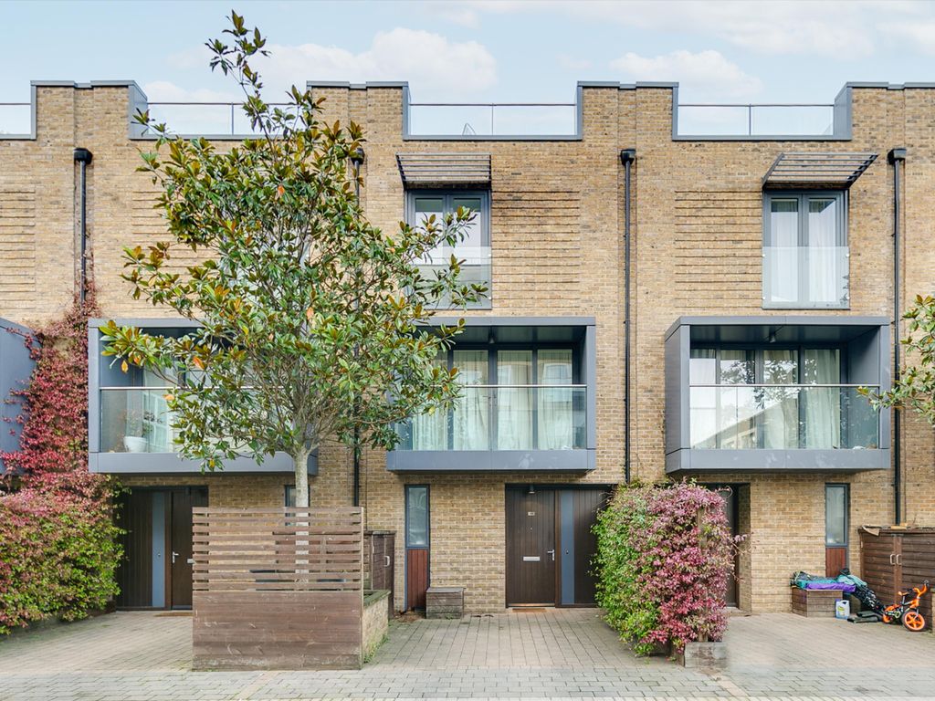 4 bed town house for sale in Bromyard Avenue, London W3 Zoopla