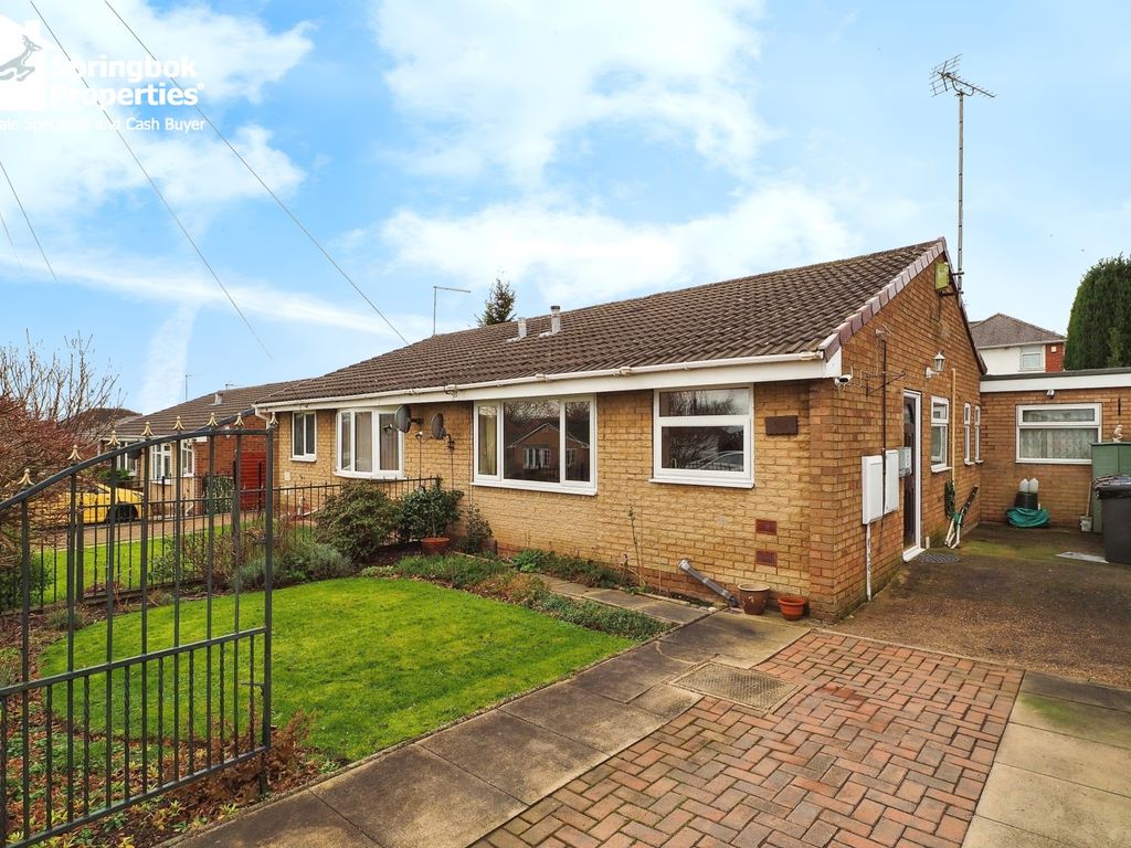 2 bed bungalow for sale in Priestley Avenue, Barnsley, South Yorkshire