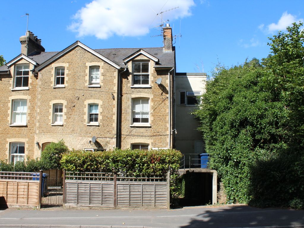 1 bed flat for sale in Charterhouse Road, Godalming GU7 Zoopla