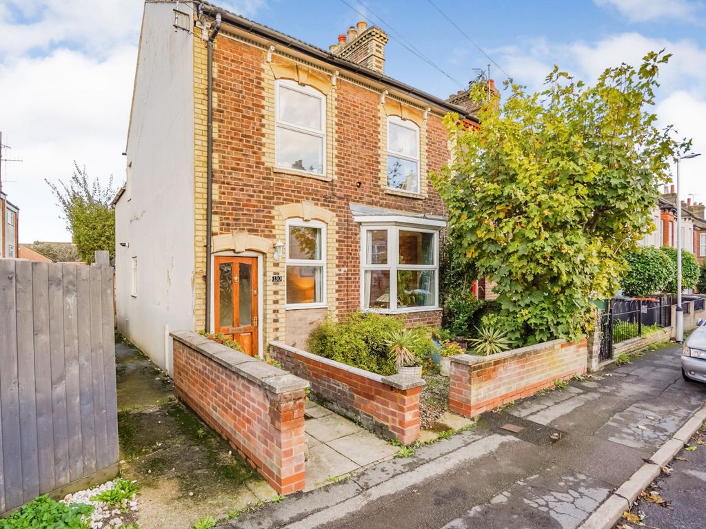 3 bed end terrace house for sale in Victoria Street, Dunstable LU6 Zoopla