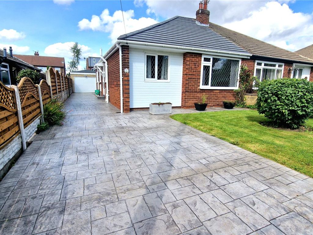 2 bed bungalow for sale in Middleton Park Road, Leeds, West Yorkshire