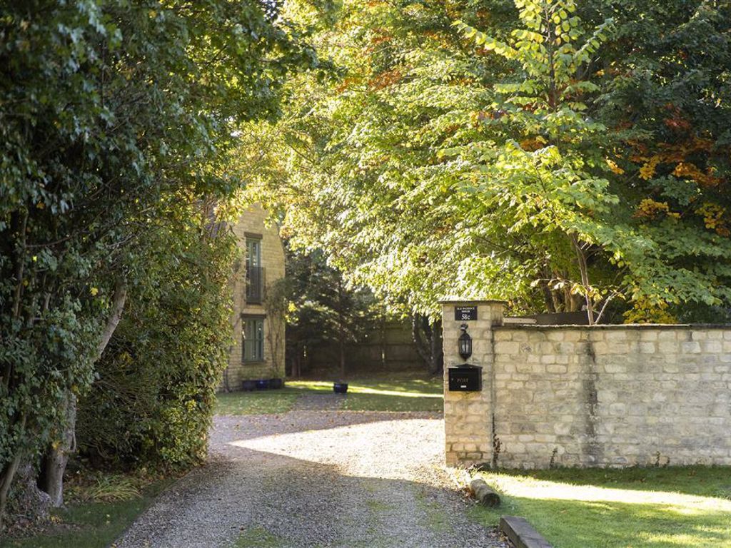 5 bed detached house for sale in Mill Street, Kidlington OX5 Zoopla