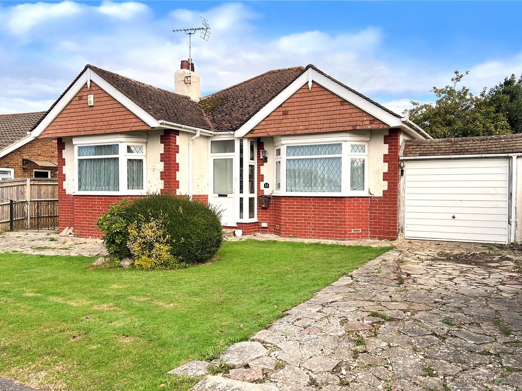 3 bed bungalow for sale in Chantryfield Road, Angmering, Littlehampton, West Sussex BN16, £