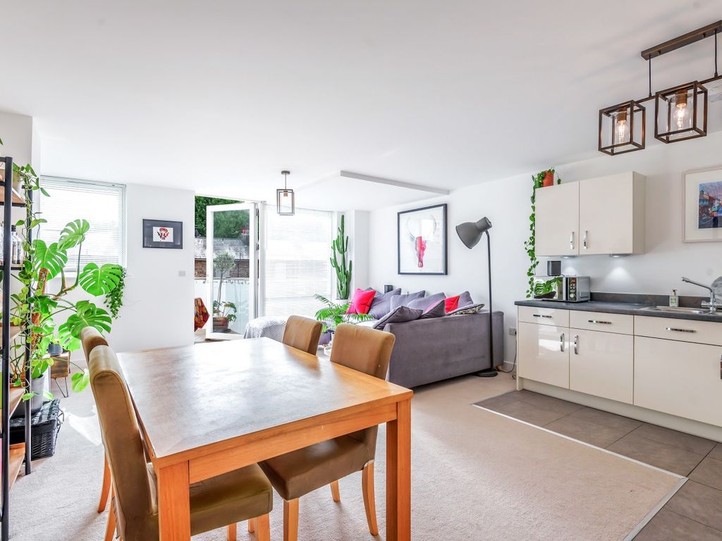 2 bed flat for sale in Megan Court, 29 Pomeroy Street, London SE14 Zoopla