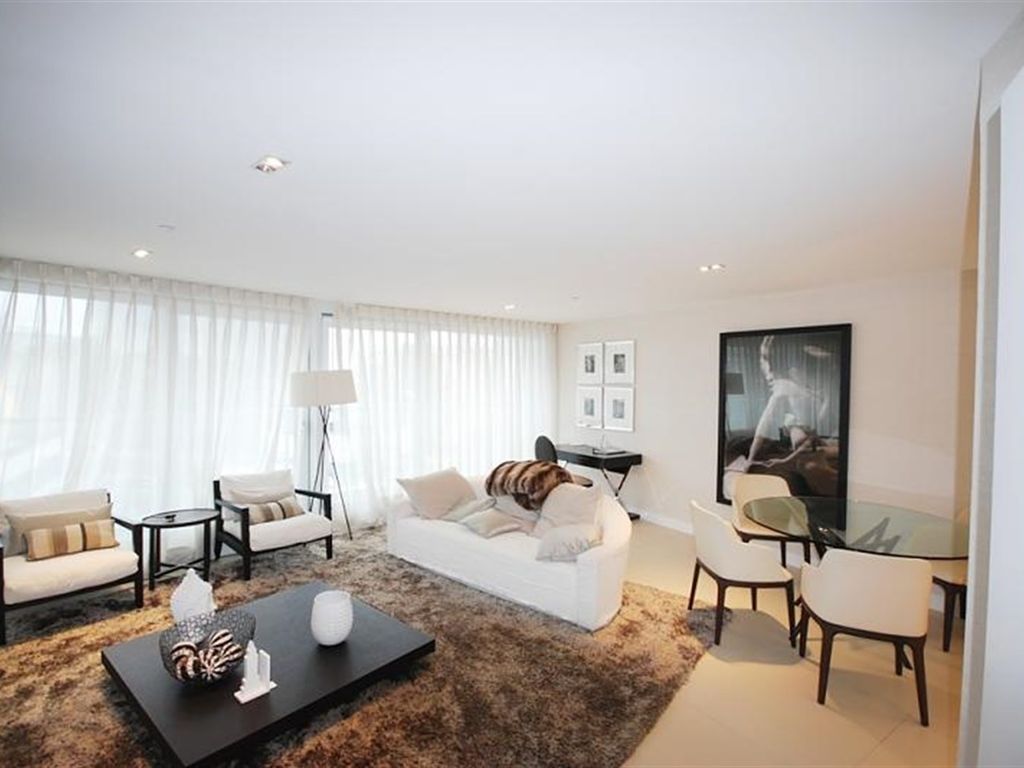 New home, 2 bed flat for sale in Bezier Apartments, 91 City Road, Old Street, Shoreditch, London