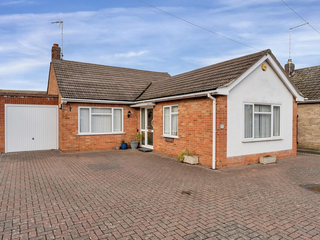 3 bed detached bungalow for sale in Gunthorpe Road, Gunthorpe
