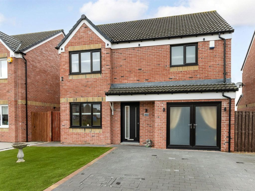 4 bed detached house for sale in Craigswood Way, Baillieston, Glasgow