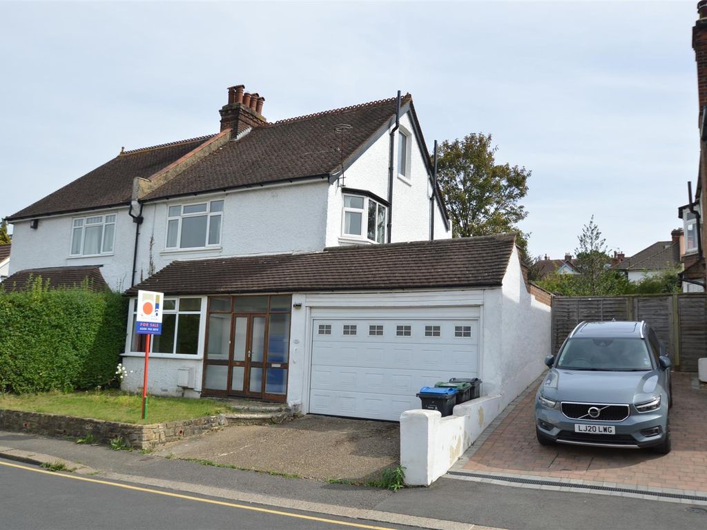 3 bed property for sale in Reddown Road, Coulsdon CR5, £499,950 Zoopla