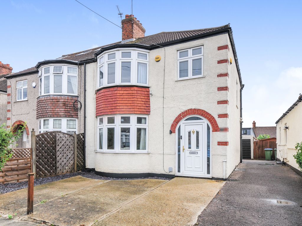 3 bed semidetached house for sale in Mainridge Road, Chislehurst BR7