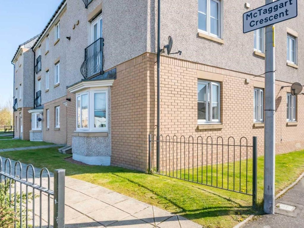 2 bed flat for sale in Mctaggart Crescent, Motherwell ML1, £110,000