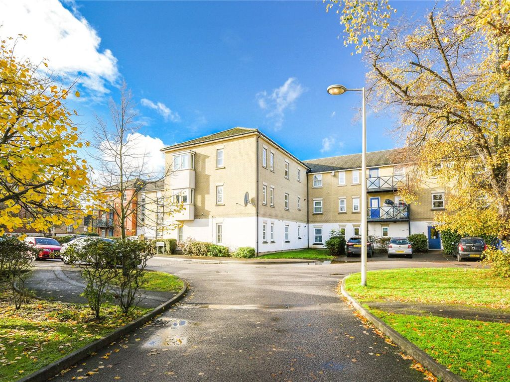 1 bed flat for sale in Norwich Crescent, Chadwell Heath, Essex RM6 Zoopla