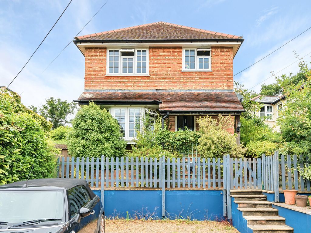 3 bed detached house for sale in Middle Bourne Lane, Lower Bourne