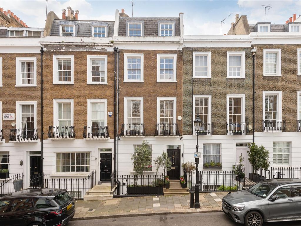5 bed property for sale in Trevor Place, London SW7 Zoopla