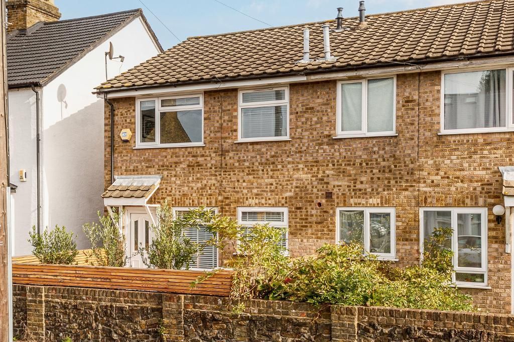 1 bed end terrace house for sale in Otterfield Road, Yiewsley, West