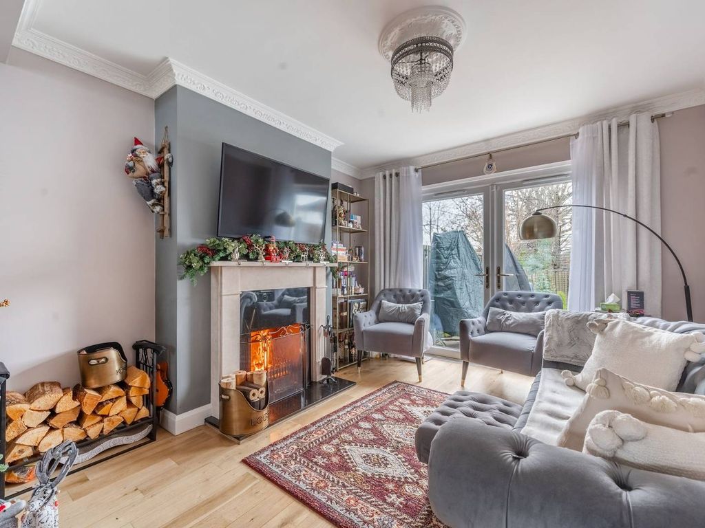 3 bed terraced house for sale in Balmoral Road, Harrow HA2, £525,000