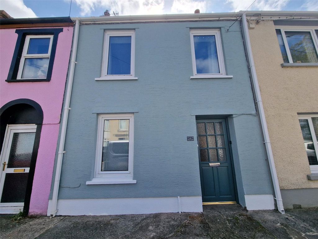 3 bed terraced house for sale in Monkton, Pembroke SA71, £175,000 Zoopla