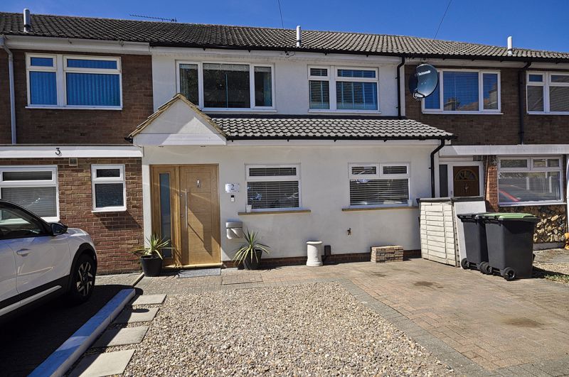 3 bed terraced house for sale in The Green, Sewardstone Road, Waltham Abbey EN9 Zoopla