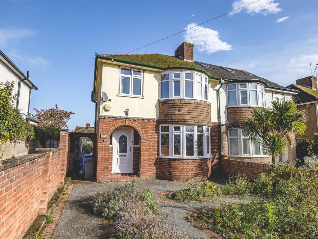 3 bed semidetached house for sale in Clewer Hill Road, Windsor SL4, £