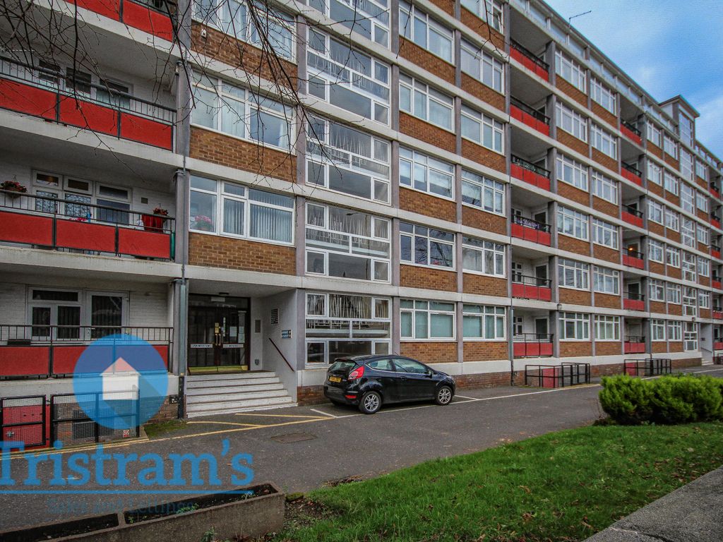 3 bed flat for sale in Wilford Lane, West Bridgford, Nottingham NG2, £