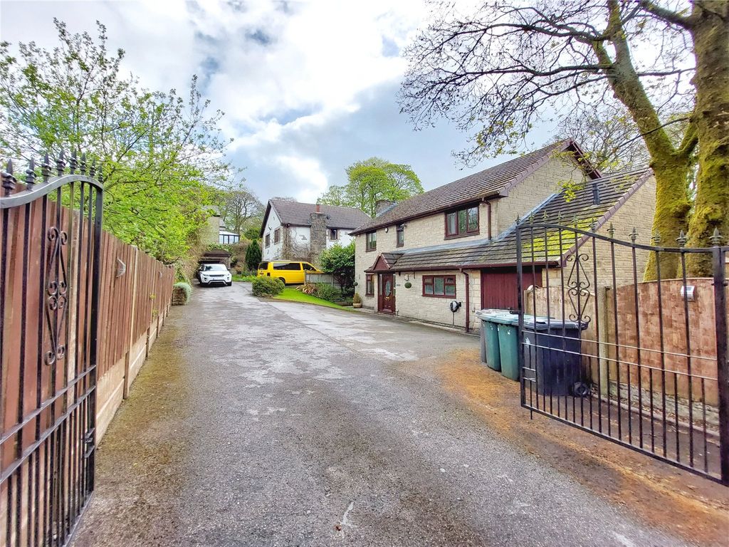 4 bed detached house for sale in Spring Top, Crawshawbooth, Rossendale