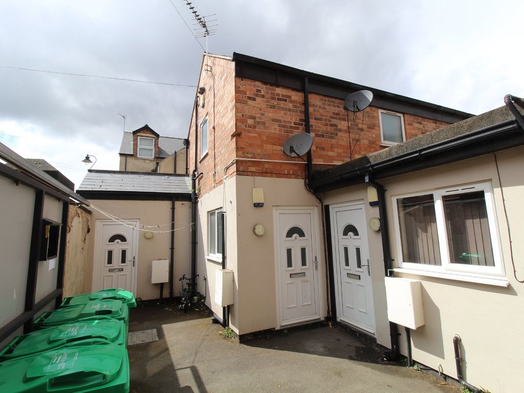 Holgate Road, Nottingham NG2  