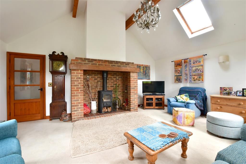 3 bed detached house for sale in High Street, Buxted, Uckfield, East