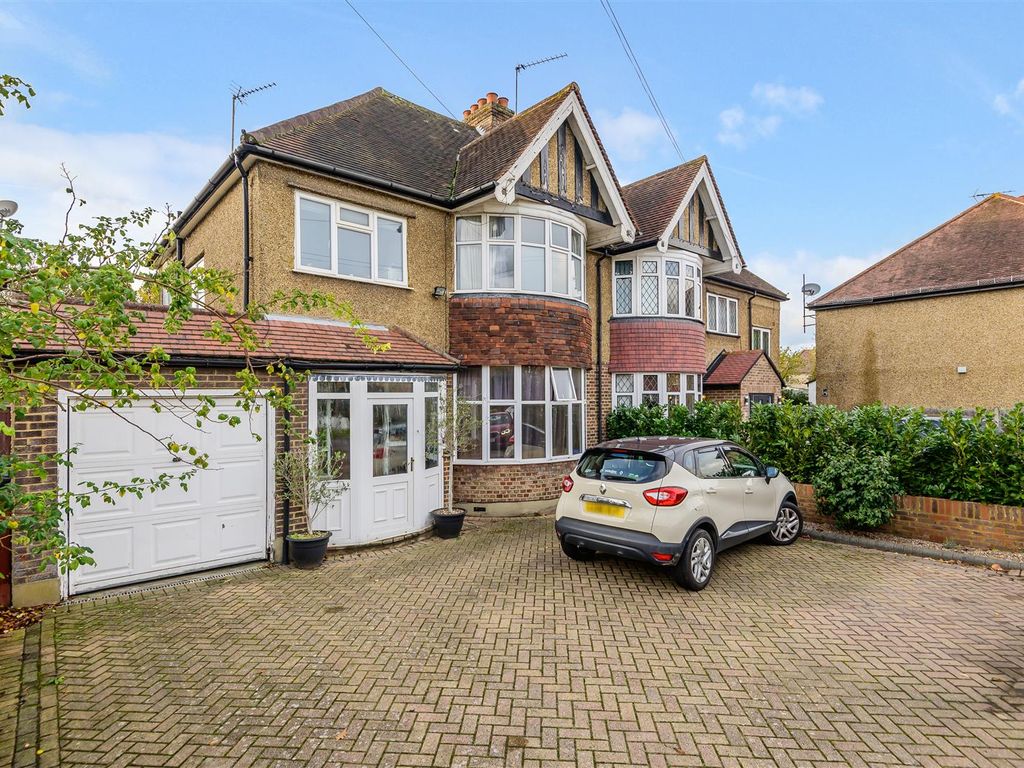 4 bed semidetached house for sale in Raeburn Avenue, Berrylands, Surbiton KT5 Zoopla