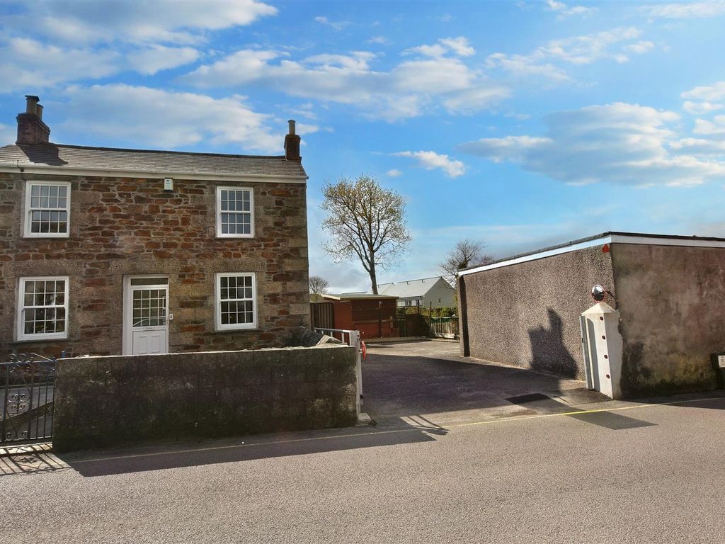 2 bed detached house for sale in Coach Lane, Redruth TR15 Zoopla