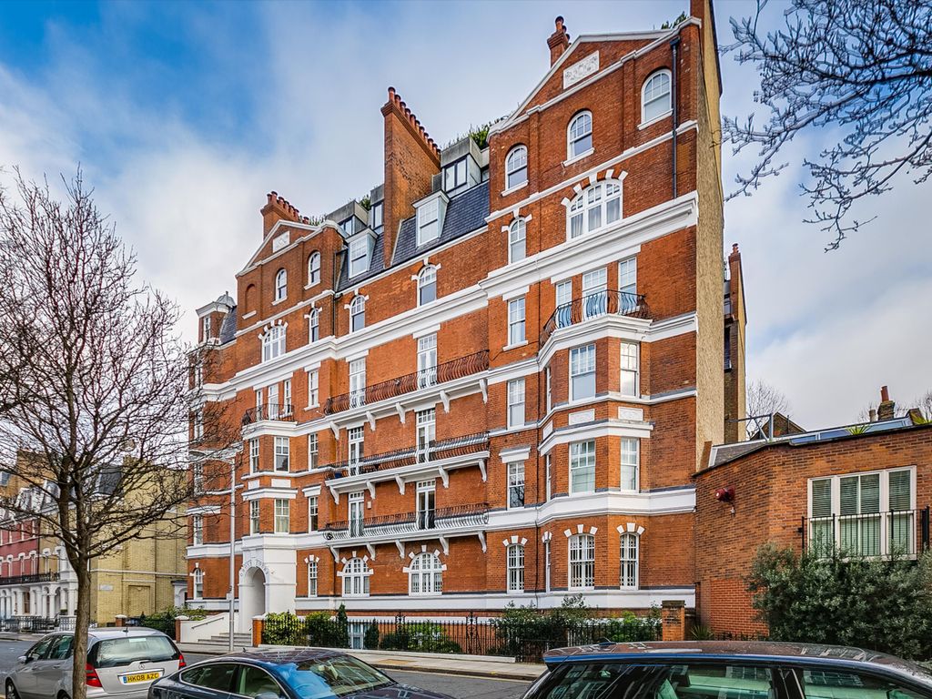 Grove Court, Drayton Gardens, Chelsea, London SW10  