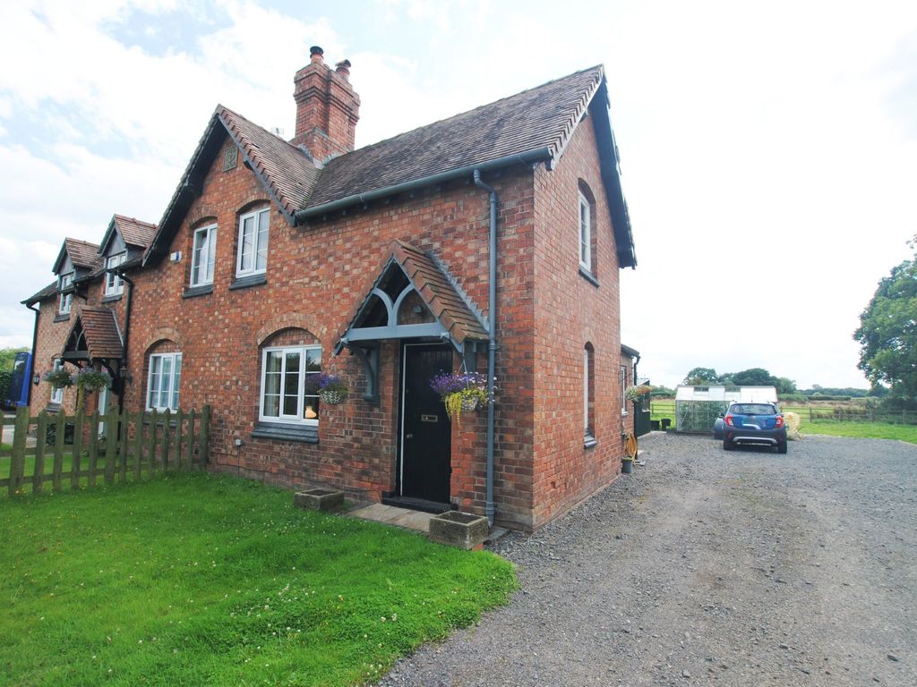 2 bed semidetached house for sale in Platt Lane, Ellerdine, Telford