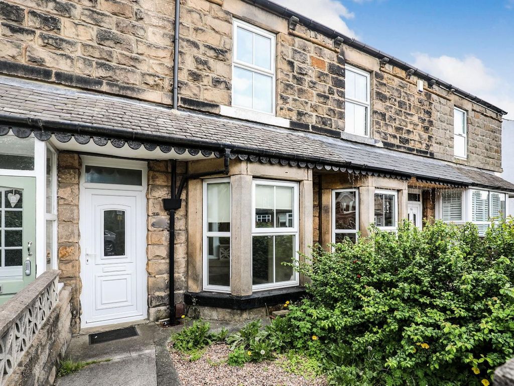 2 bed terraced house for sale in Mayfield Grove, Harrogate HG1, £