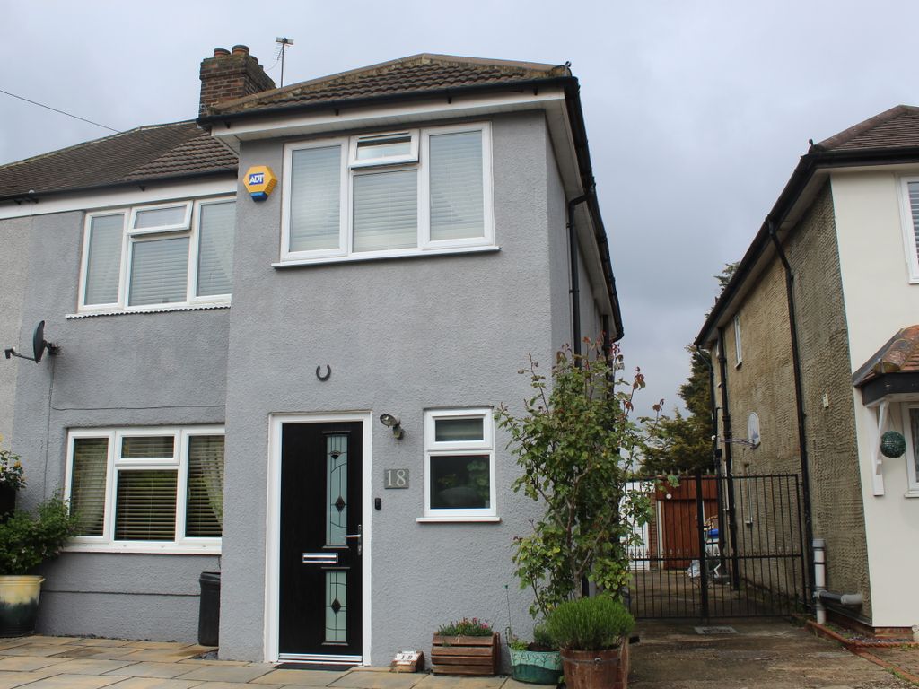 3 bed semidetached house for sale in Coniston Way, Elm Park, Essex