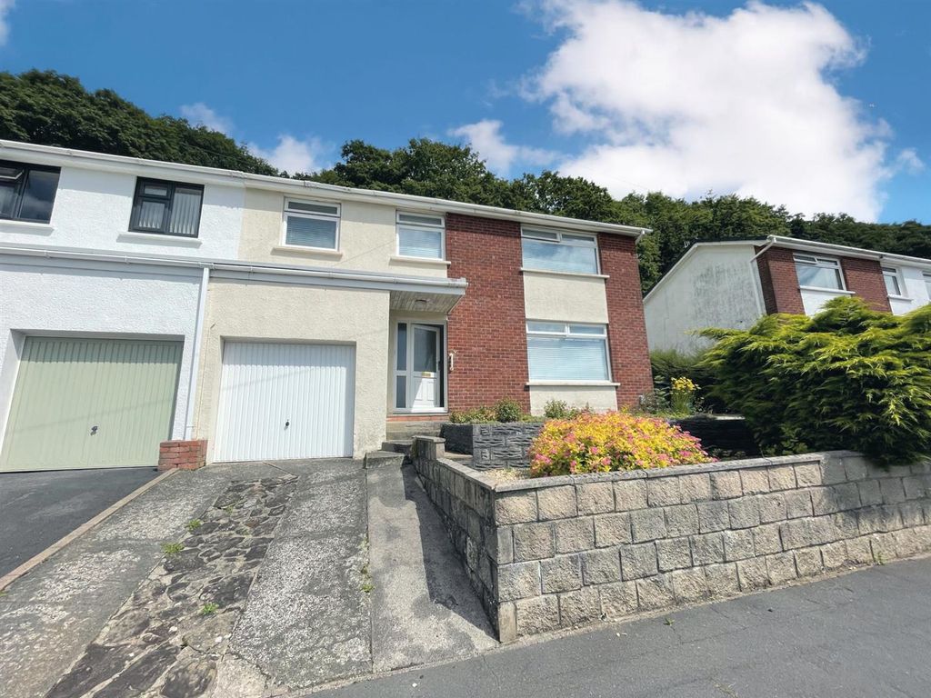 3 bed detached house for sale in Bryncatwg, Cadoxton, Neath SA10, £180,000 Zoopla