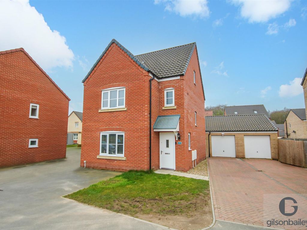 4 bed detached house for sale in Bolton Road, Sprowston, Norwich NR7, £