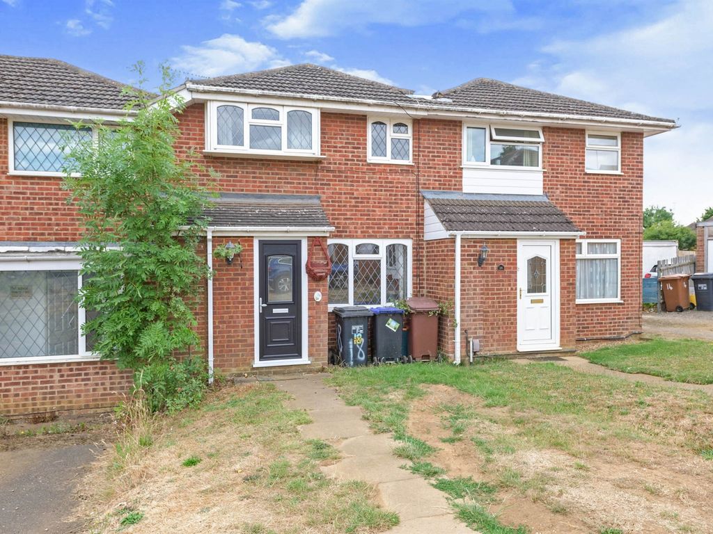 3 bed terraced house for sale in Grovebury Dell, Kingsthorpe, Northampton NN2 Zoopla