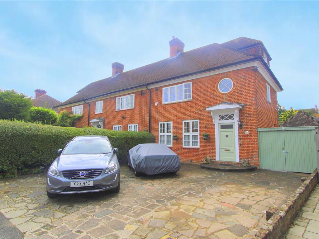 3 bed property for sale in St. Road, Wallington SM6 Zoopla